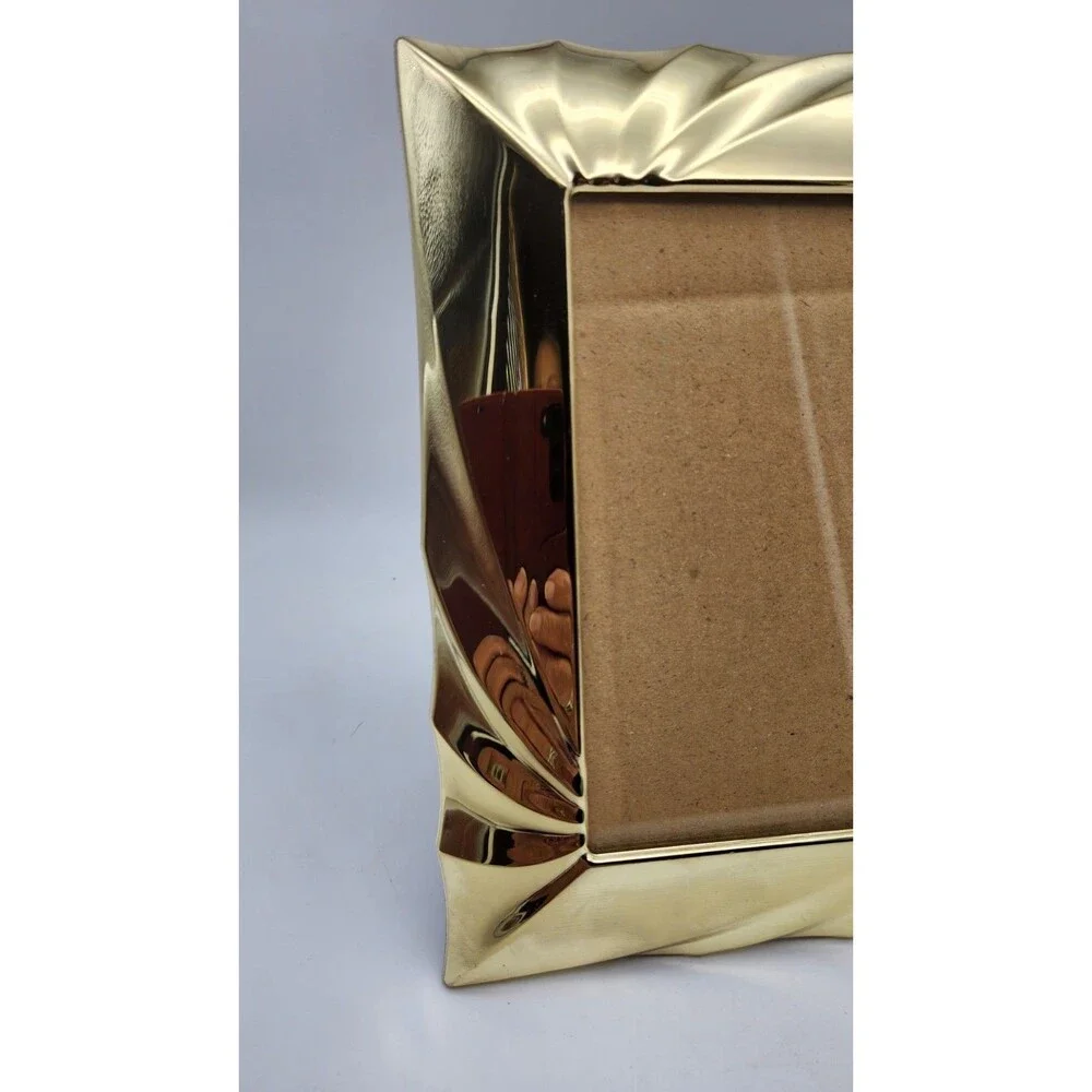 Vintage Towle Wave Design Frame Brass Gold Tone Freestanding 8X10. Art Deco